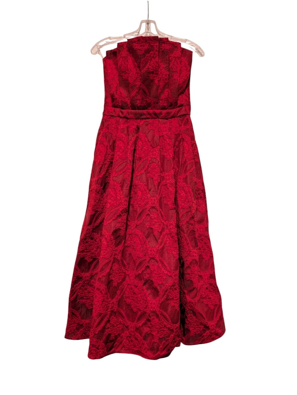 entro Red Floral Jacquard Dress